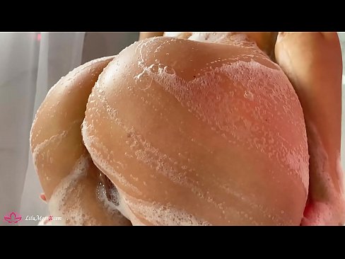 ❤️ Si rambut coklat Melancap Faraj dengan Vibrator hingga Orgasme Intens dalam Mandi ❤️ Lucah berkualiti pada kami ❌❤